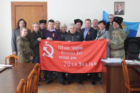 Делегация коммунистов во главе с К.К. Тайсаевым посетила с гуманитарным визитом Донецкую и Луганскую Народные Республики