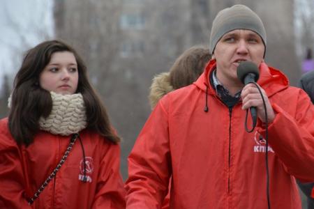 Долой губительный курс либералов! В Вологде состоялся митинг с требованием отставки правительства