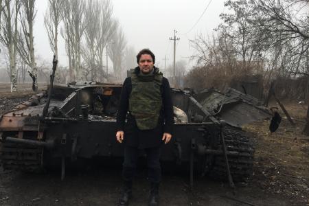 Депутат-коммунист А.А. Ющенко посетил с гуманитарным визитом Дебальцево 