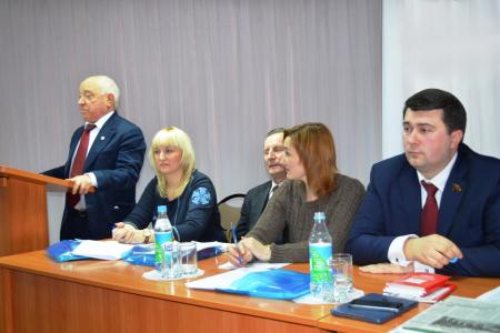 Лидер тульских коммунистов Олег Лебедев провел в Новомосковске семинар-совещание секретарей «первичек» 