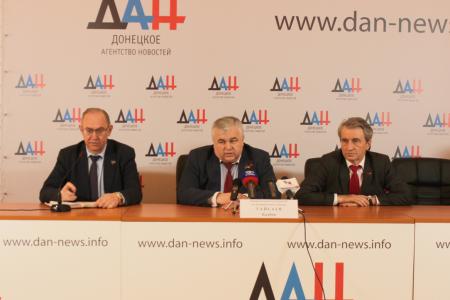 Делегация коммунистов во главе с К.К. Тайсаевым посетила с гуманитарным визитом Донецкую и Луганскую Народные Республики