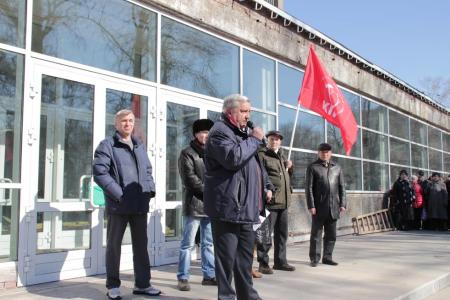 Удмуртия. Митинг в Глазове: «Капремонт общего имущества – платить или нет»