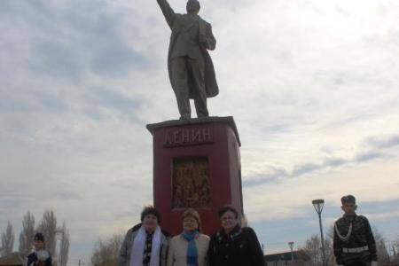 Депутат-коммунист Ольга Алимова — за патриотическое воспитание молодежи