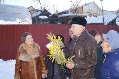 Пензенские коммунисты возложили цветы к памятнику Сталину