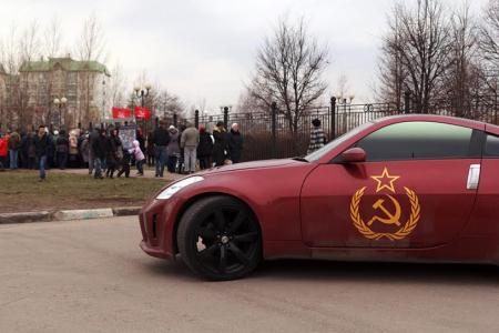 Москва. В.Р. Родин провел встречу с жителями Южного Бутова, которые борются против строительства автомагистрали