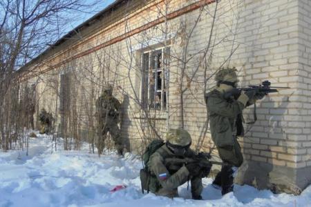 Спортклуб КПРФ. Мы – мирные люди, но наш бронепоезд стоит на запасном пути!