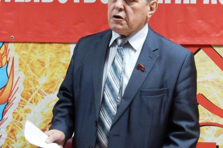 Барнаульские коммунисты и общественники обсудили пути выхода из кризиса