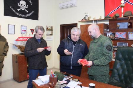 Делегация коммунистов во главе с К.К. Тайсаевым посетила с гуманитарным визитом Донецкую и Луганскую Народные Республики