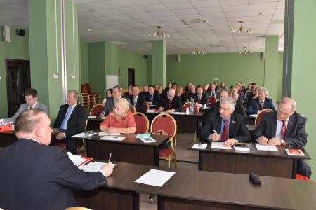 В Подмосковье проводится семинар-совещание актива КПРФ