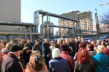 Краснодар. "Народная приемная" депутата С.П.Обухова на Гидрострое провела массовые собрания во дворах