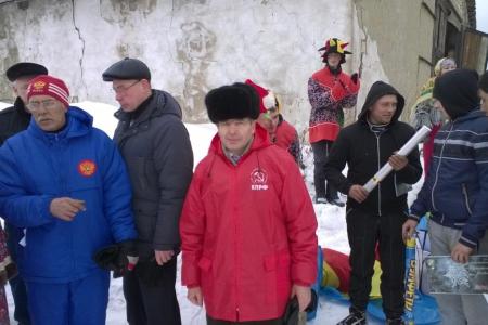 Пермские коммунисты приняли участие в организации автокросса, посвященного 70-летию Победы