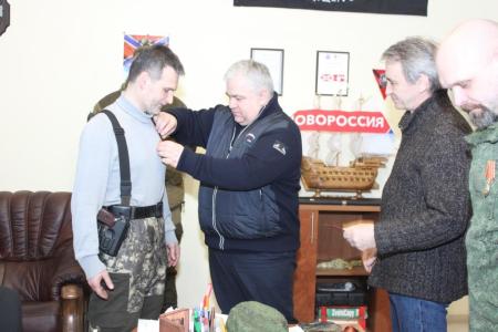 Делегация коммунистов во главе с К.К. Тайсаевым посетила с гуманитарным визитом Донецкую и Луганскую Народные Республики