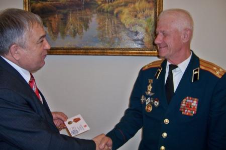 Казань. Руководитель фракции КПРФ Х.Г. Миргалимов провел встречу с ветеранами военной службы