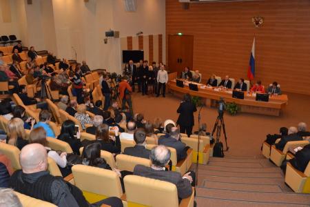  Г.А. Зюганов принял участие во встрече с деятелями культуры ДНР и ЛНР 