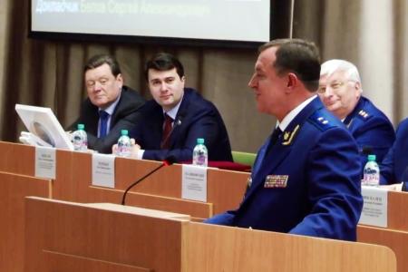 Депутат Госдумы Олег Лебедев принял участие в заседании Тульской областной Думы и провел встречу с новым прокурором региона