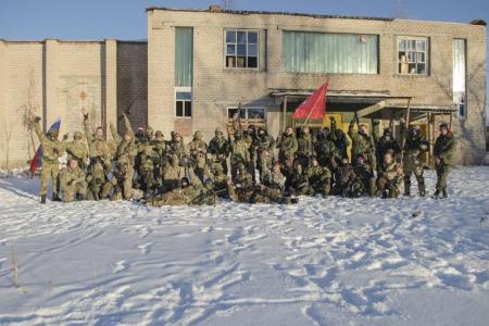 Спортклуб КПРФ. Мы – мирные люди, но наш бронепоезд стоит на запасном пути!