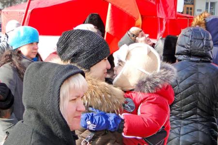Жители Благовещенска требуют снизить плату за детские сады