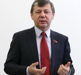 Д.Г. Новиков провёл обмен мнениями с выпускниками Центра политической учёбы ЦК КПРФ