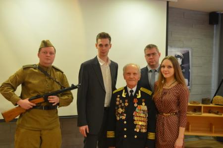 Проект «Знамя нашей Победы» развернулся в Ленинграде на полную мощность