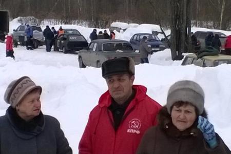 Пермские коммунисты приняли участие в организации автокросса, посвященного 70-летию Победы