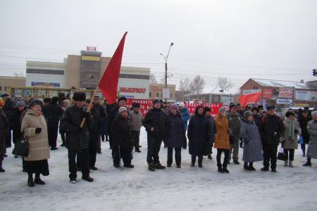 Коммунисты Алтайского края проводят митинги и пикеты против антинародной социальной политики власти