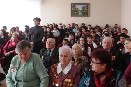 Депутат-коммунист Ольга Алимова — за патриотическое воспитание молодежи