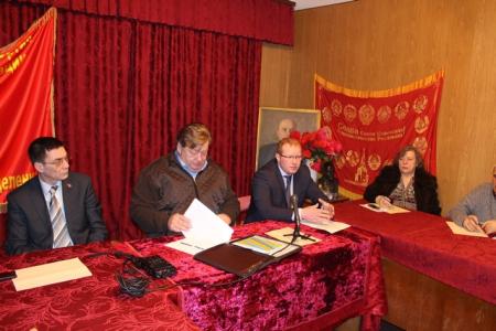 Магаданская область. Коммунисты провели круглый стол о перспективах развития фонда капитального ремонта
