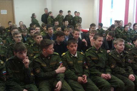 Комсомольцы Санкт-Петербурга ежедневно проводят открытые уроки в рамках федерального молодежного проекта «Знамя нашей Победы»