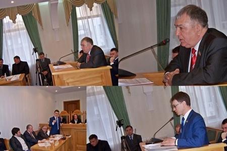 Казань. Свою правоту коммунисты вынуждены отстаивать в Конституционном суде Татарстана
