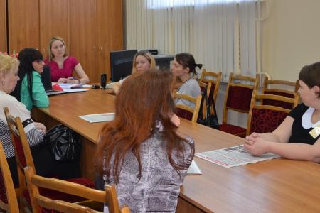 В Тюмени прошёл круглый стол по истории женского движения