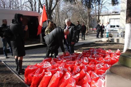 Делегация коммунистов во главе с К.К. Тайсаевым посетила с гуманитарным визитом Донецкую и Луганскую Народные Республики