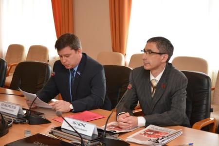 Фракция КПРФ в Тюменской городской Думе на пресс–конференции ознакомила журналистов с «Открытым  письмом лидера КПРФ Г.А. Зюганова»