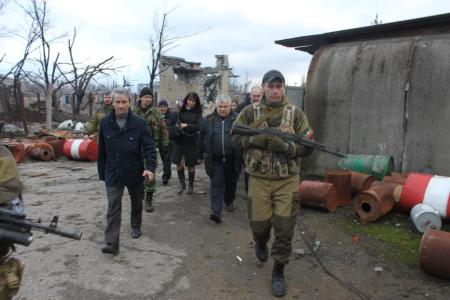 Делегация коммунистов во главе с К.К. Тайсаевым посетила с гуманитарным визитом Донецкую и Луганскую Народные Республики