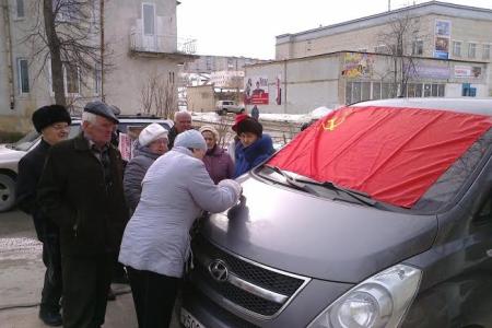 Челябинская область. В Катав-Ивановске открыта приёмная депутата-коммуниста Игоря Егорова