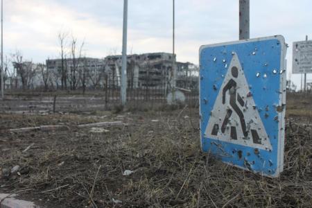 Делегация коммунистов во главе с К.К. Тайсаевым посетила с гуманитарным визитом Донецкую и Луганскую Народные Республики