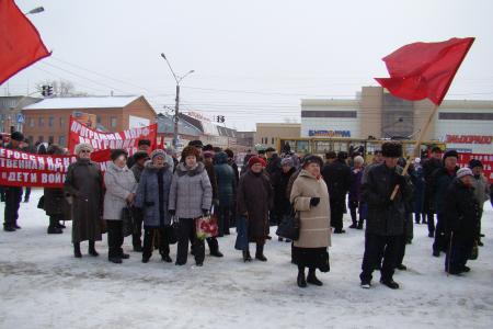 Коммунисты Алтайского края проводят митинги и пикеты против антинародной социальной политики власти