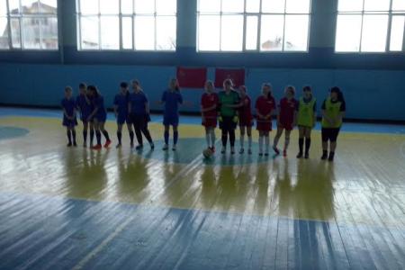 В Орле состоялся молодежный спортивный турнир «Любовь, комсомол и весна»
