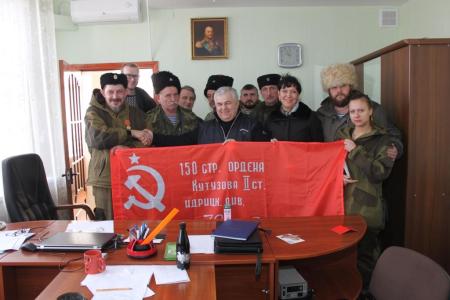 Делегация коммунистов во главе с К.К. Тайсаевым посетила с гуманитарным визитом Донецкую и Луганскую Народные Республики