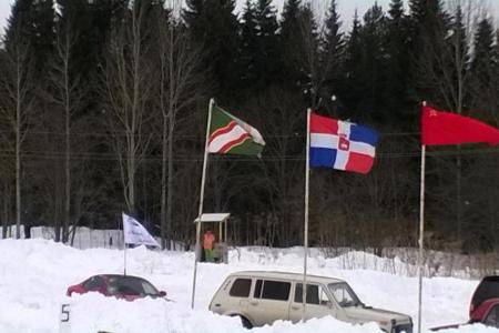 Пермские коммунисты приняли участие в организации автокросса, посвященного 70-летию Победы