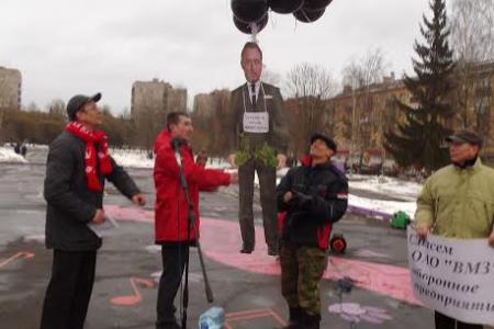 Вологда. Полиция разогнала доведенных до отчаяния рабочих