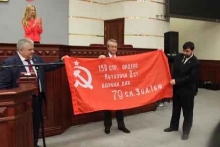 Делегация коммунистов во главе с К.К. Тайсаевым посетила с гуманитарным визитом Донецкую и Луганскую Народные Республики