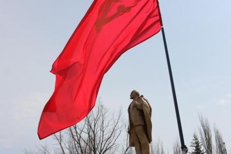 Делегация КПРФ приняла участие в открытии памятника В.И. Ленину на Донбассе