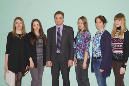 Лидер пензенских коммунистов Георгий Камнев провел встречу со студентами