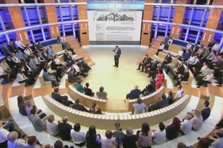 7 апреля Л.И.Калашников принял участие в программе «Время покажет»