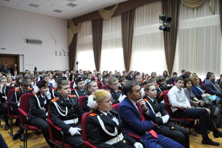 Ю.В. Афонин провёл патриотический урок проекта «Знамя нашей Победы» в московской школе