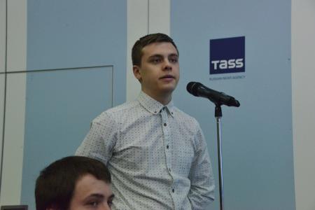 ​Г.А. Зюганов: «Над миром снова сгущаются тучи войны»
