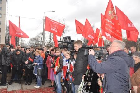 Г.А. Зюганов: "Мы должны объединиться в это трудное время". Информация о рабочем визите Председателя ЦК КПРФ в подмосковный Королев
