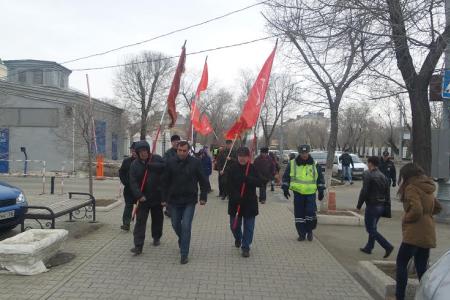 Оренбургские коммунисты почтили память красноармейцев погибших в борьбе с «дутовщиной».