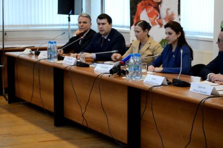 Депутат-коммунист Госдумы Олег Лебедев выступил в городе-герое Туле на открытии Международного Яснополянского экологического форума 