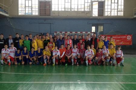 Спортклуб КПРФ провел юношеский турнир по мини-футболу в городе-герое Севастополе